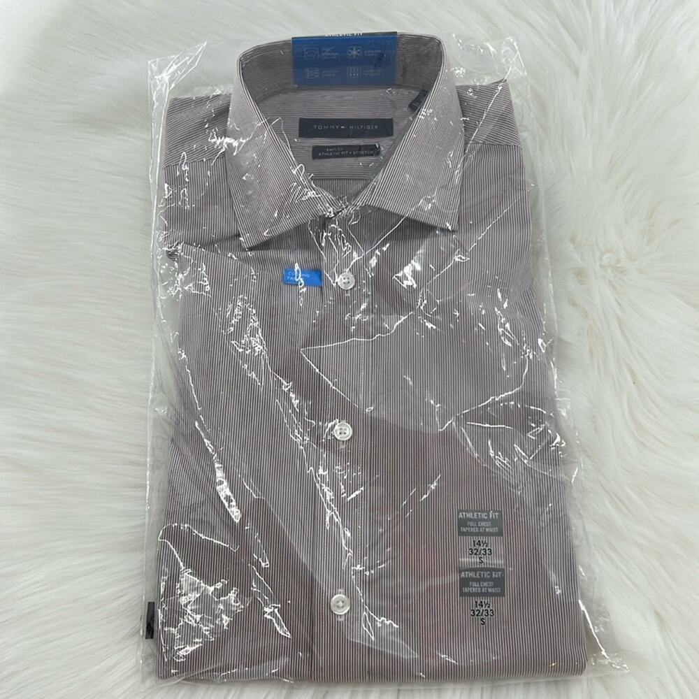 Tommy Hilfiger Cooling Fabric Athletic Fit - Brown/White - Small - New with tags